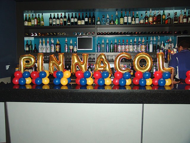 pinnacol-pride-balloons-2